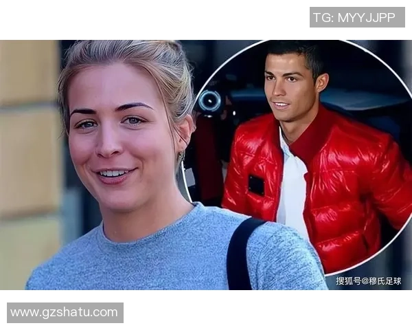 揭秘足球明星背后的温暖故事与他们的爱人关系